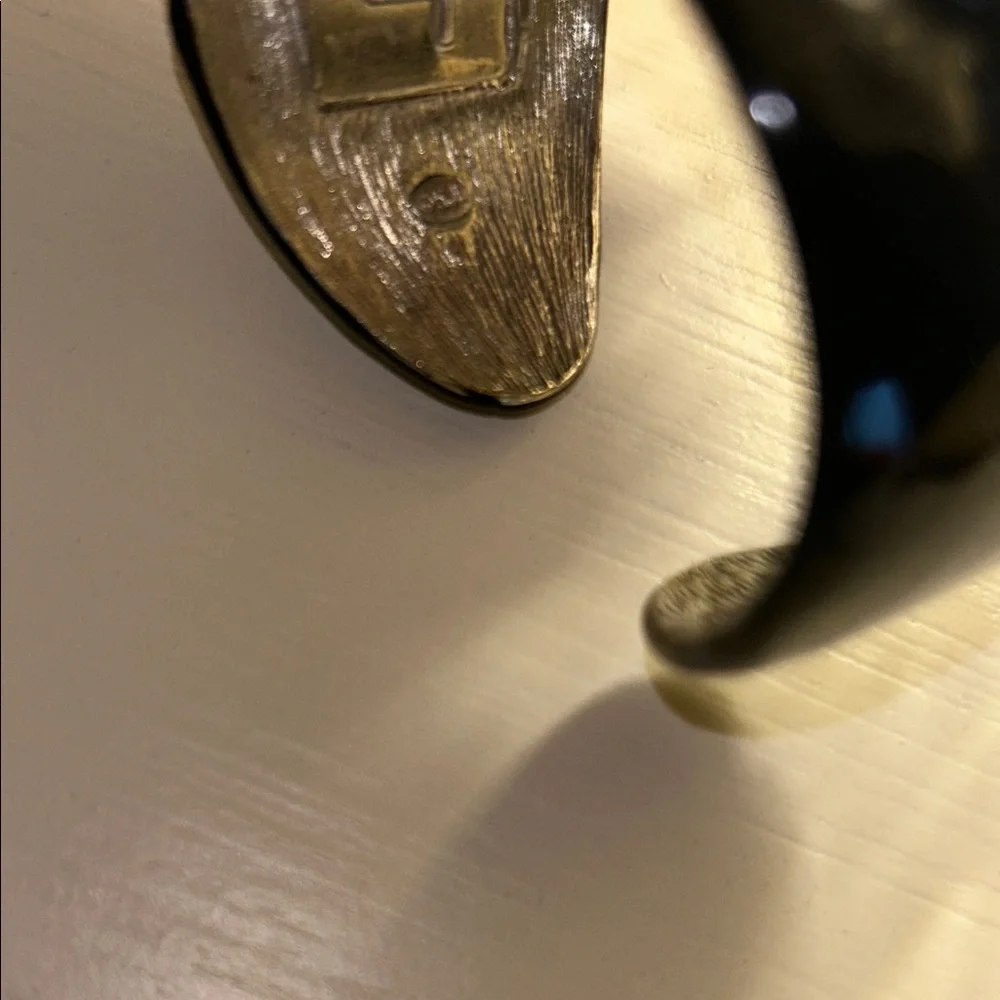 Vintage Kenneth Jay Lane art deco cuff bracelet with hinge opening. Beautiful! - Picture 4 of 9